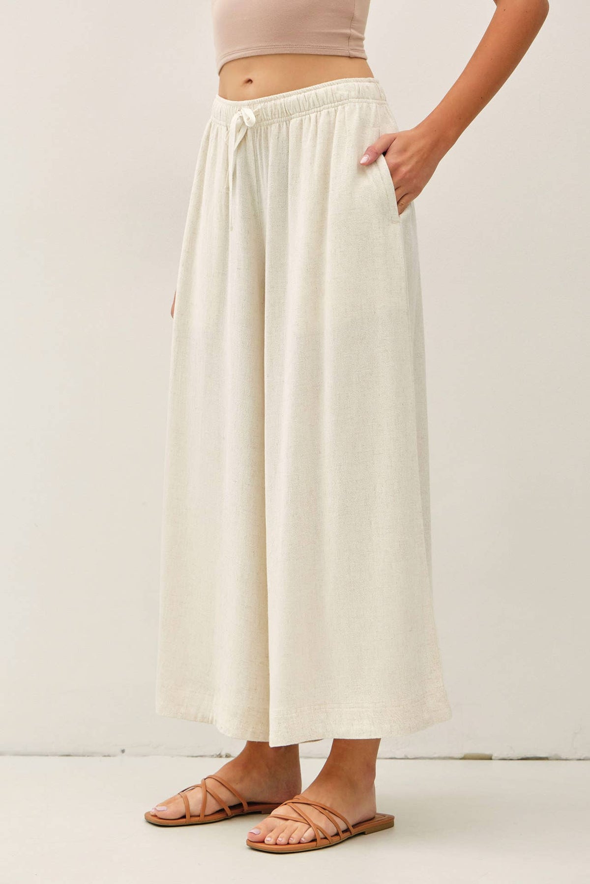 Linen Blend Cropped Pants
