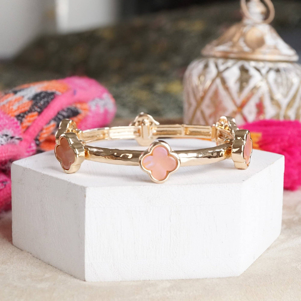 Clover Stretchy Bangle Bracelet – White